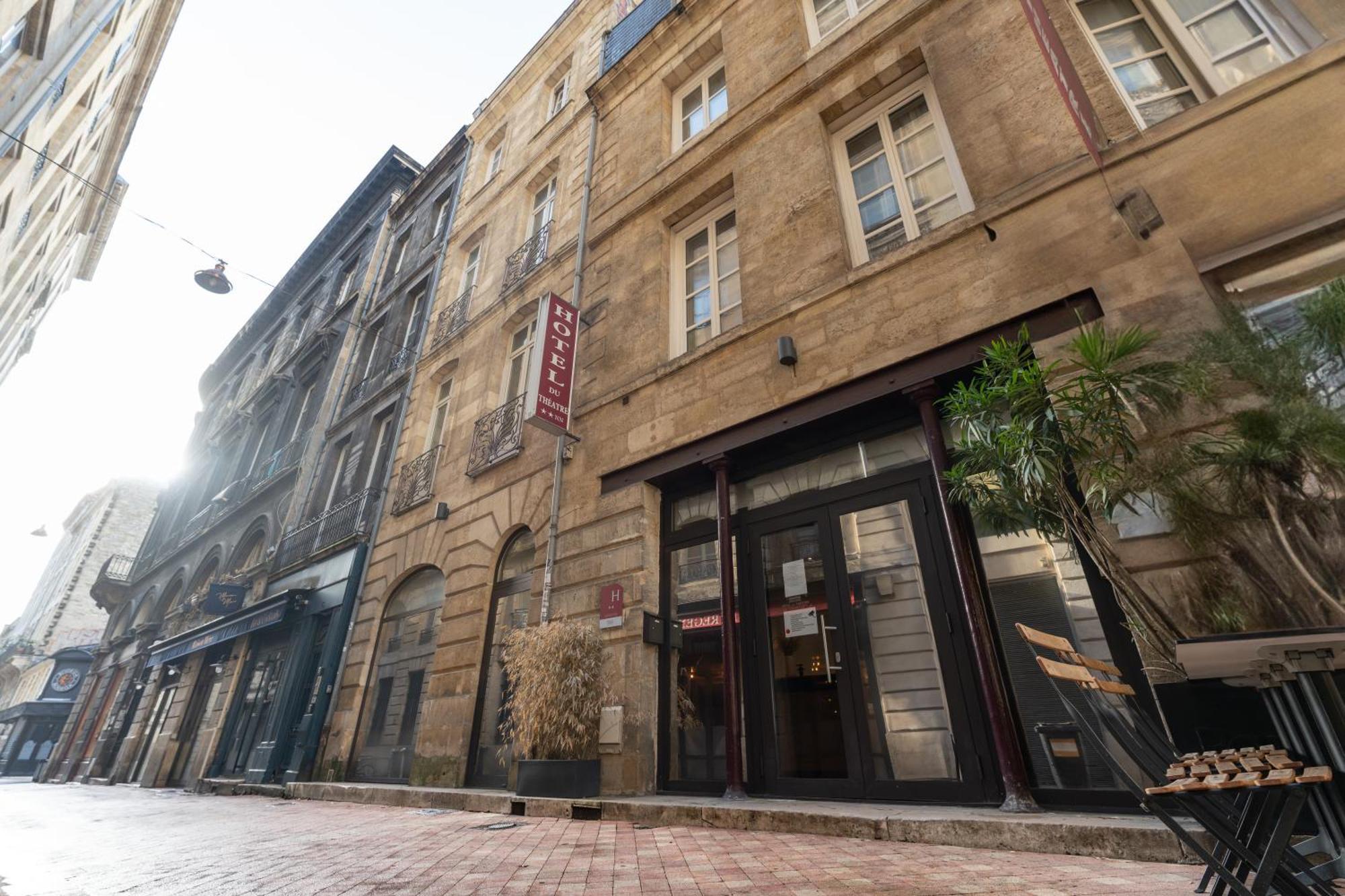 Residence Hotel Du Theatre Бордо Екстериор снимка